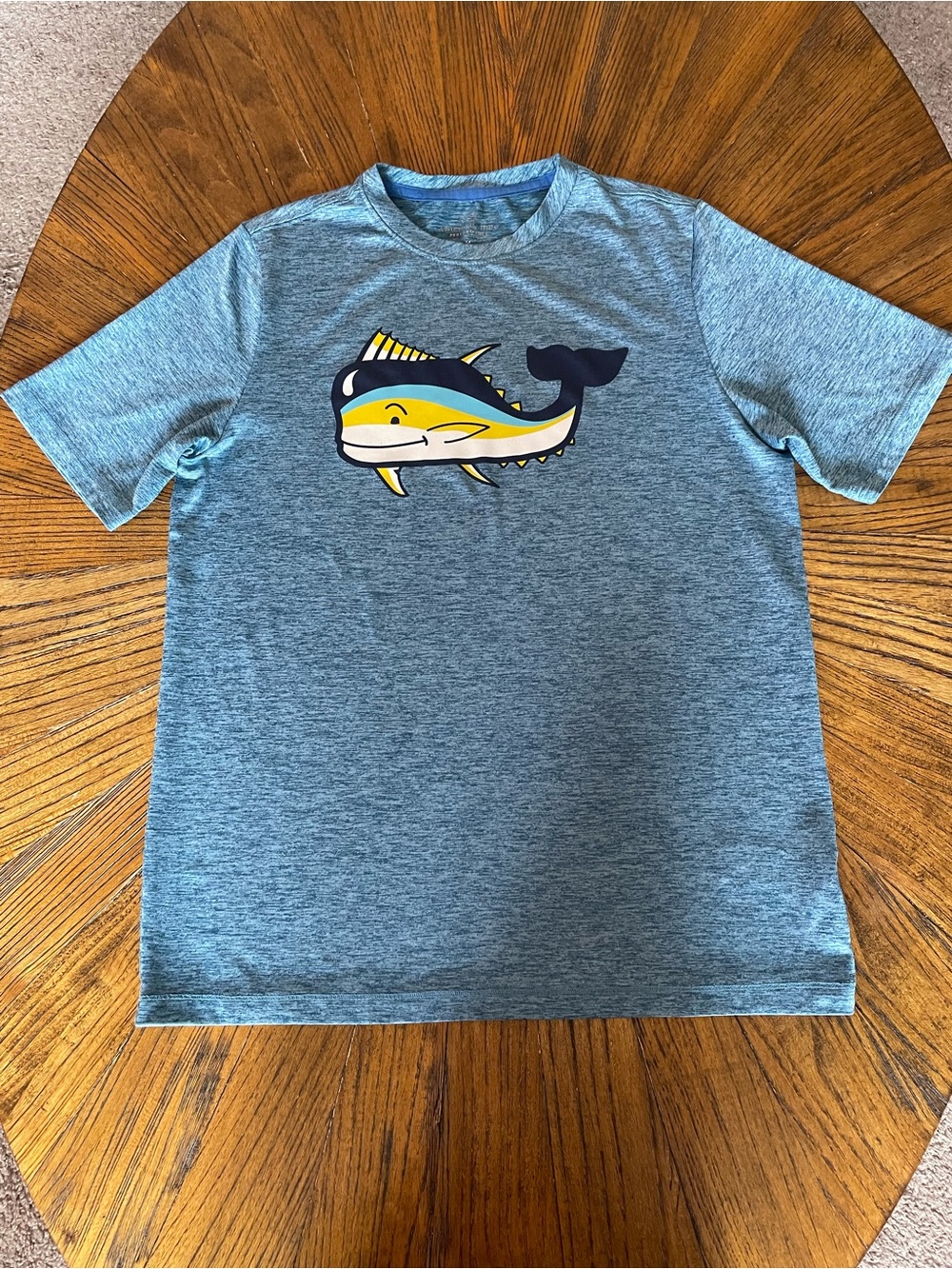 Vineyard Vines Boy’s M 12/14 Heather Blue Whale Graphic Performance Tee